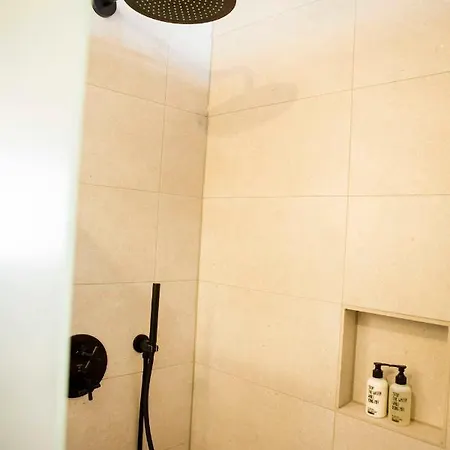 דירה Livingloft