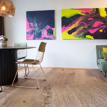 Livingloft דירה *